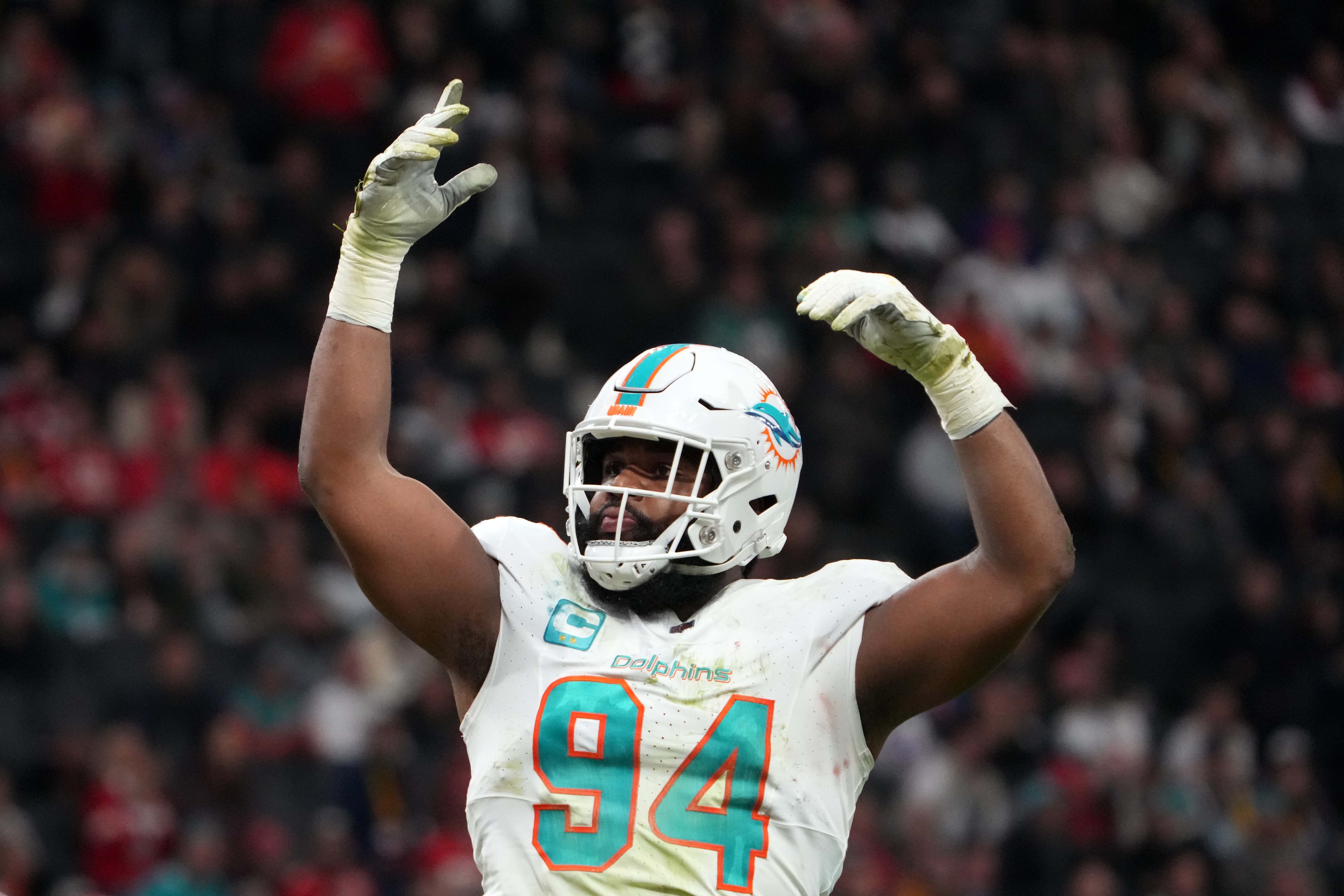 The Las Vegas Raiders have quietly begun putting together a solid roster. 